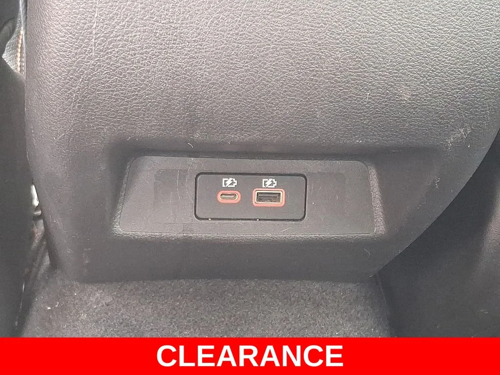 Used 2024 Red Nissan 2.5 SR image 11