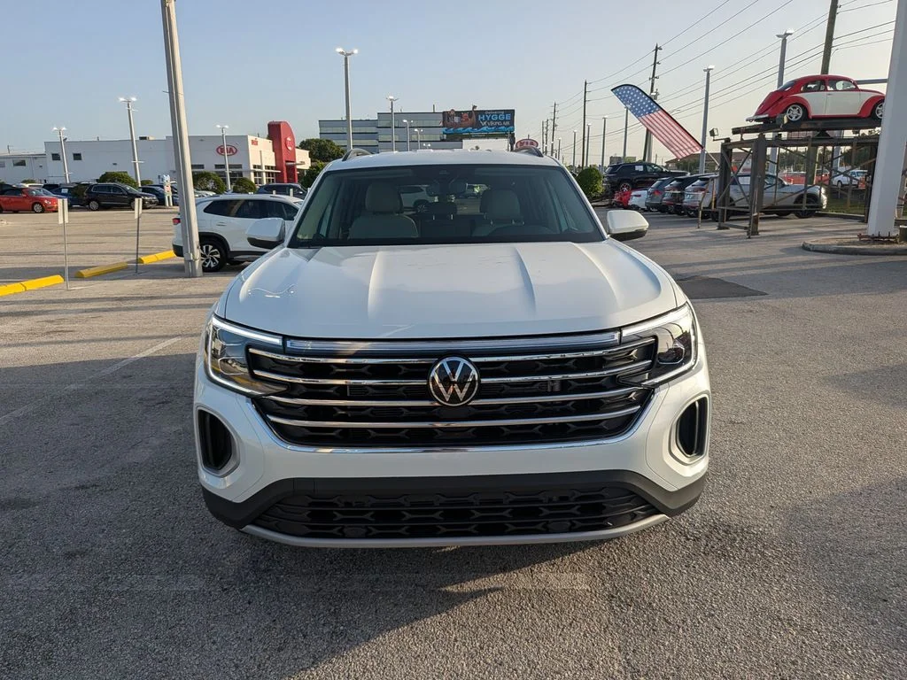 New 2026 White Volkswagen 2.0T SE image 11
