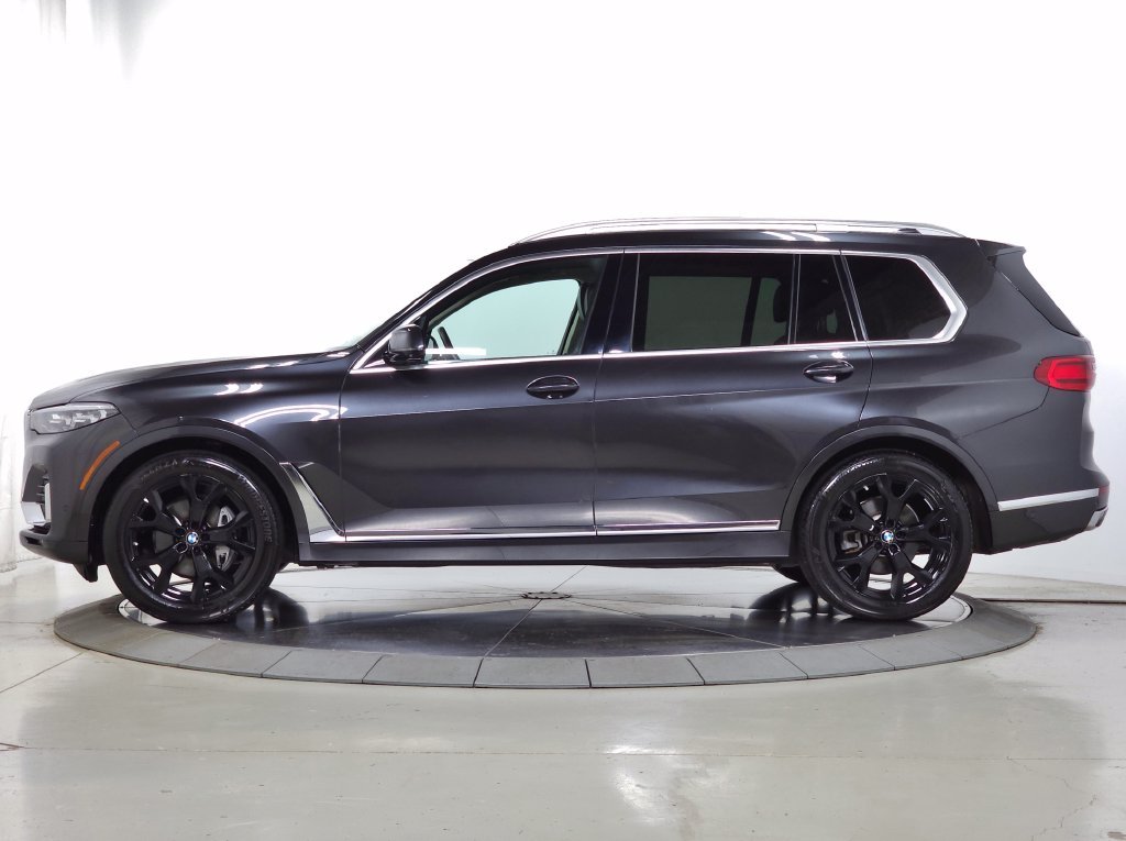 Used 2020 Dark Graphite BMW xDrive40i image 5