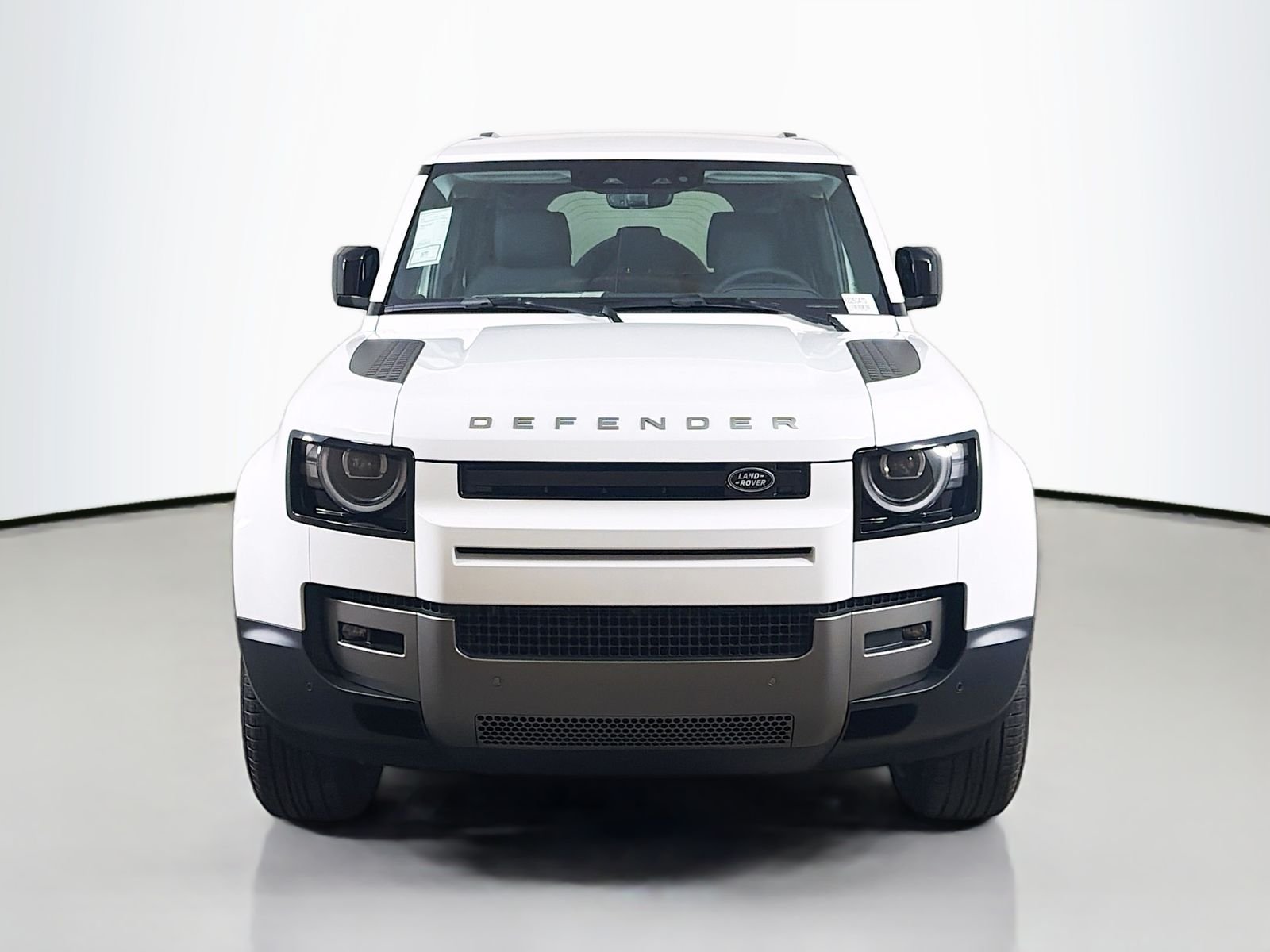 New 2026 Fuji White Land Rover S image 8