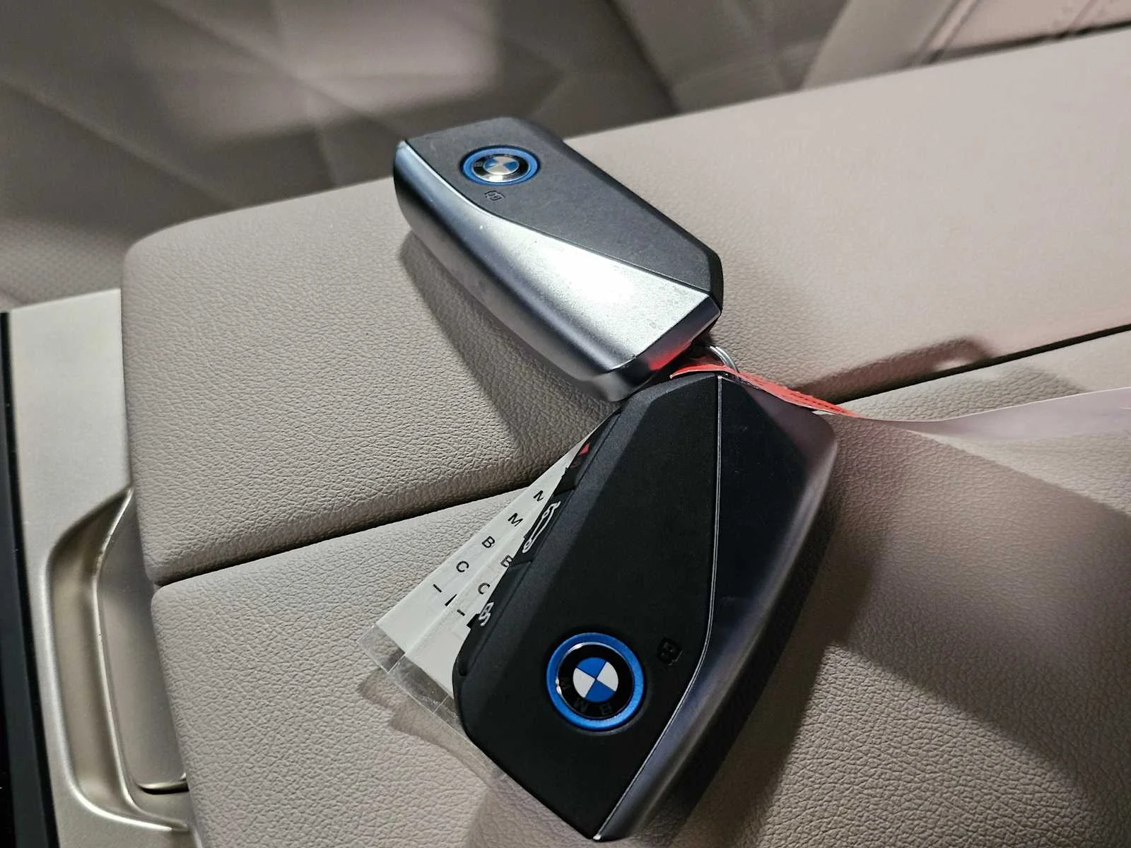 Certified Used 2024 Phytonic Blue Metallic BMW xDrive50 image 35