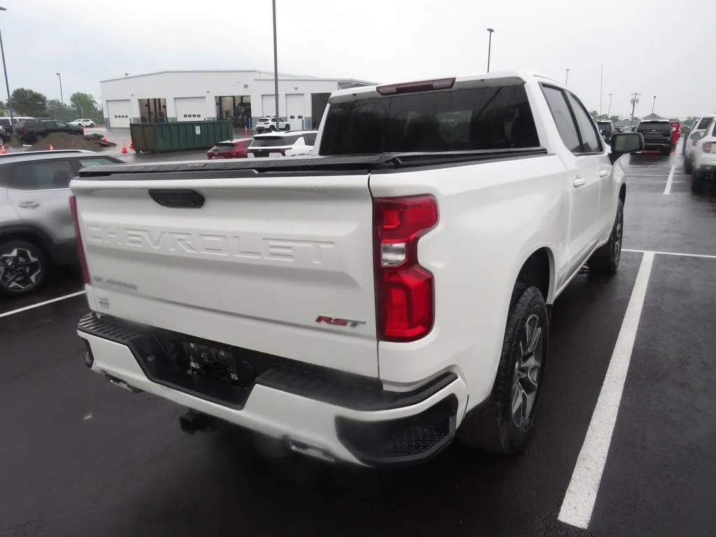 Used 2023 White Chevrolet RST image 14