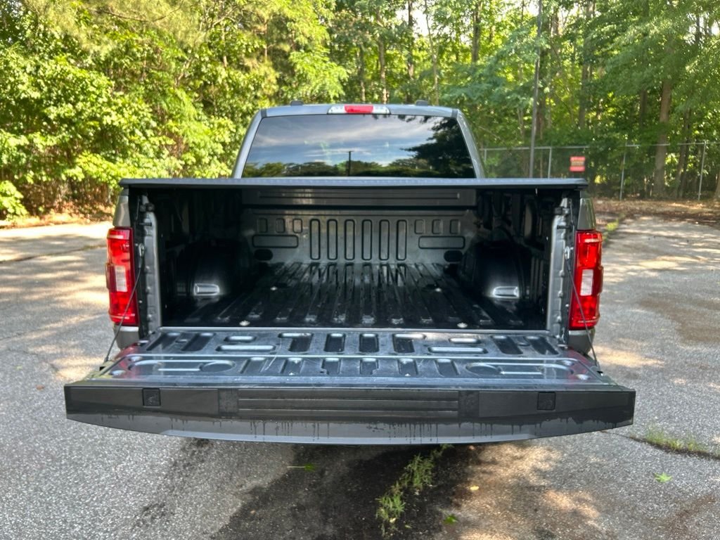 Used 2023 Gray Ford XLT image 31