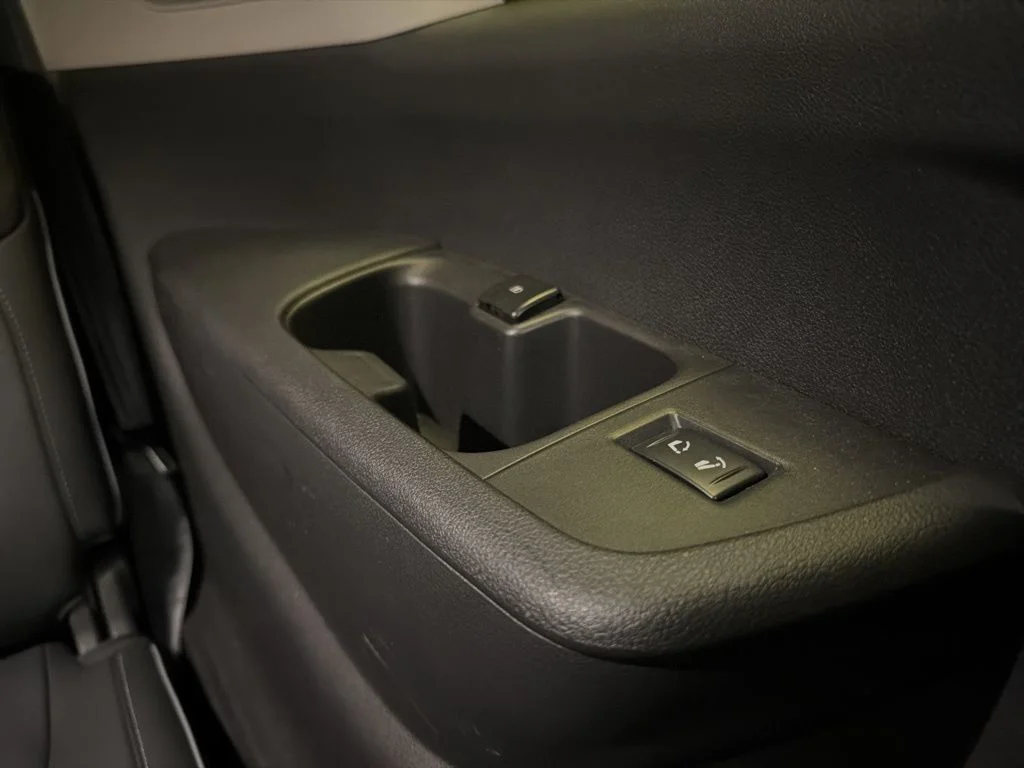 Used 2025 Blue INFINITI SENSORY image 34