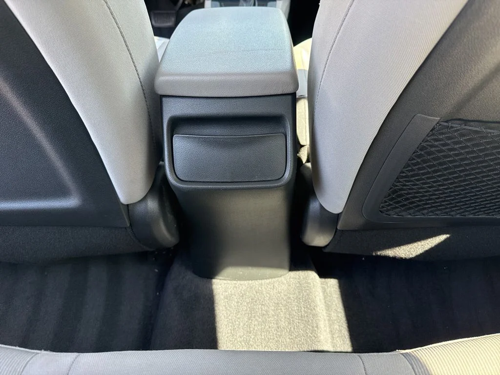 Used 2018 Symphony Silver Hyundai Value Edition image 29