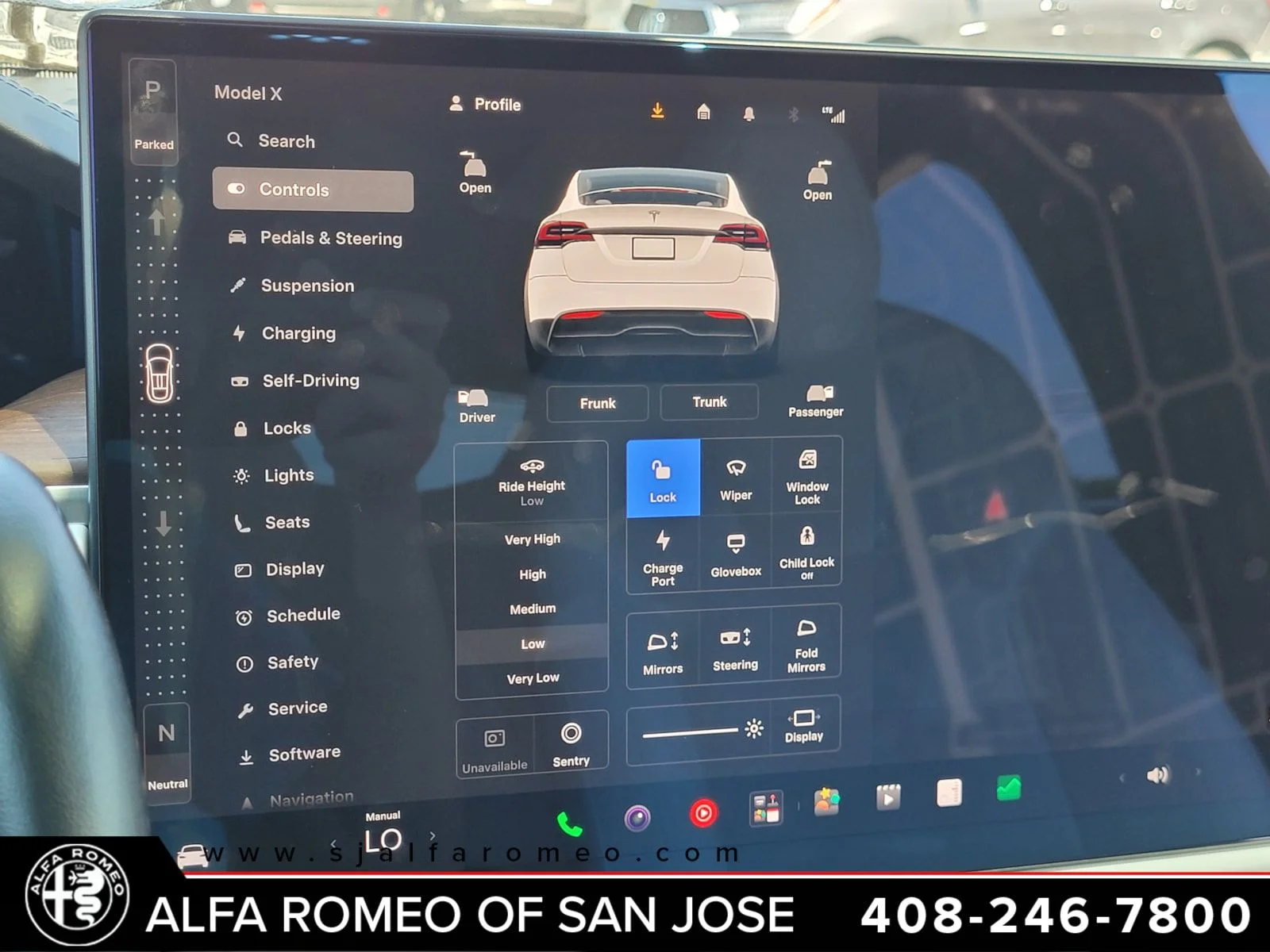 Used 2023  Tesla Base image 14