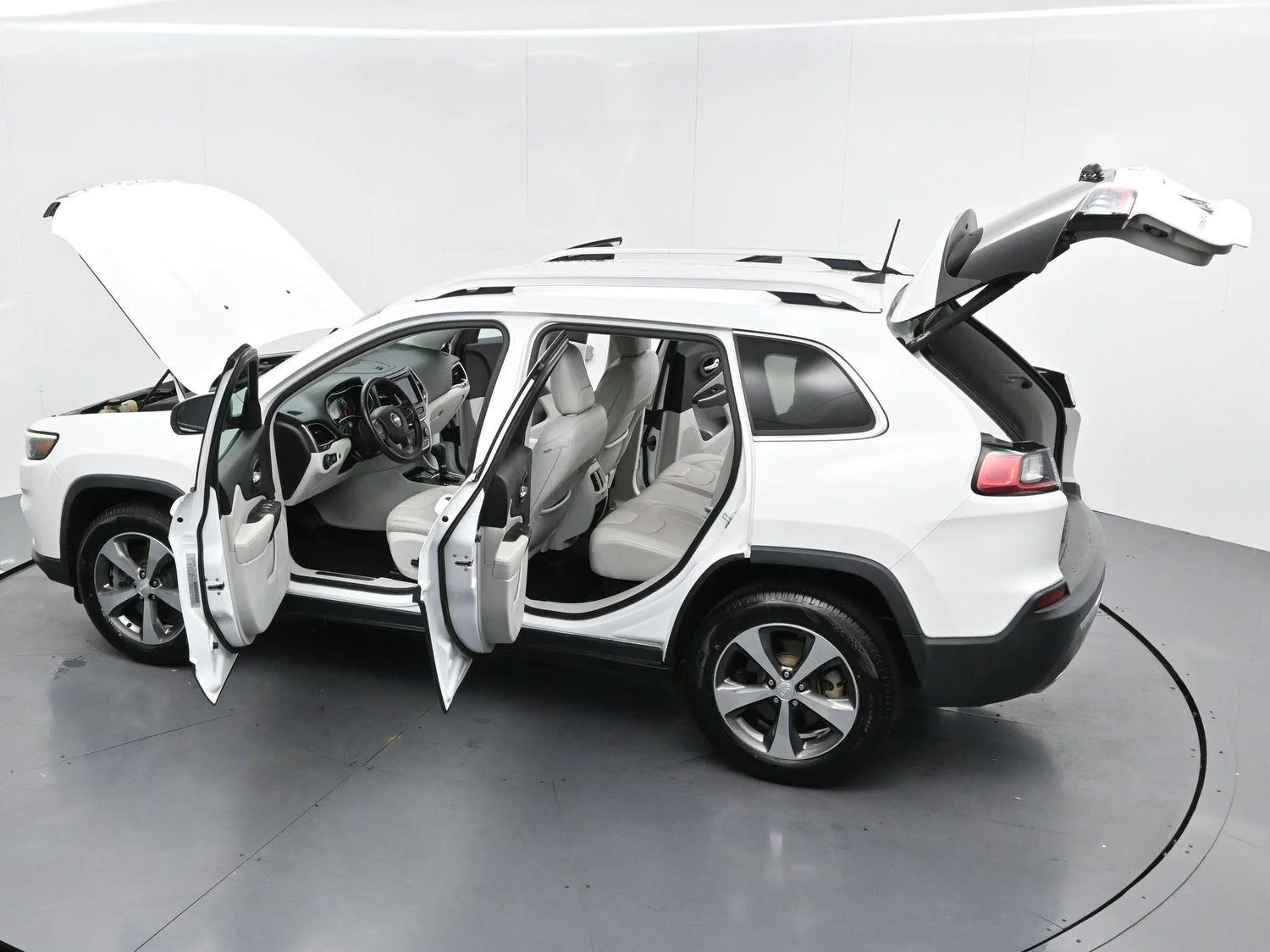 Used 2019 Bright White Clearcoat Jeep Limited image 41
