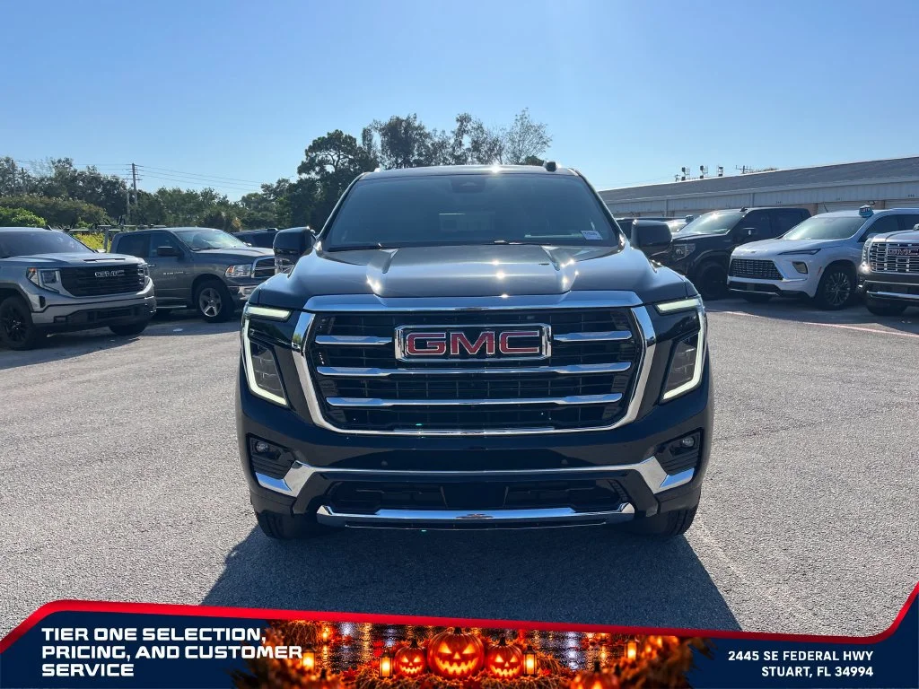 New 2026 Onyx Black GMC Elevation image 3