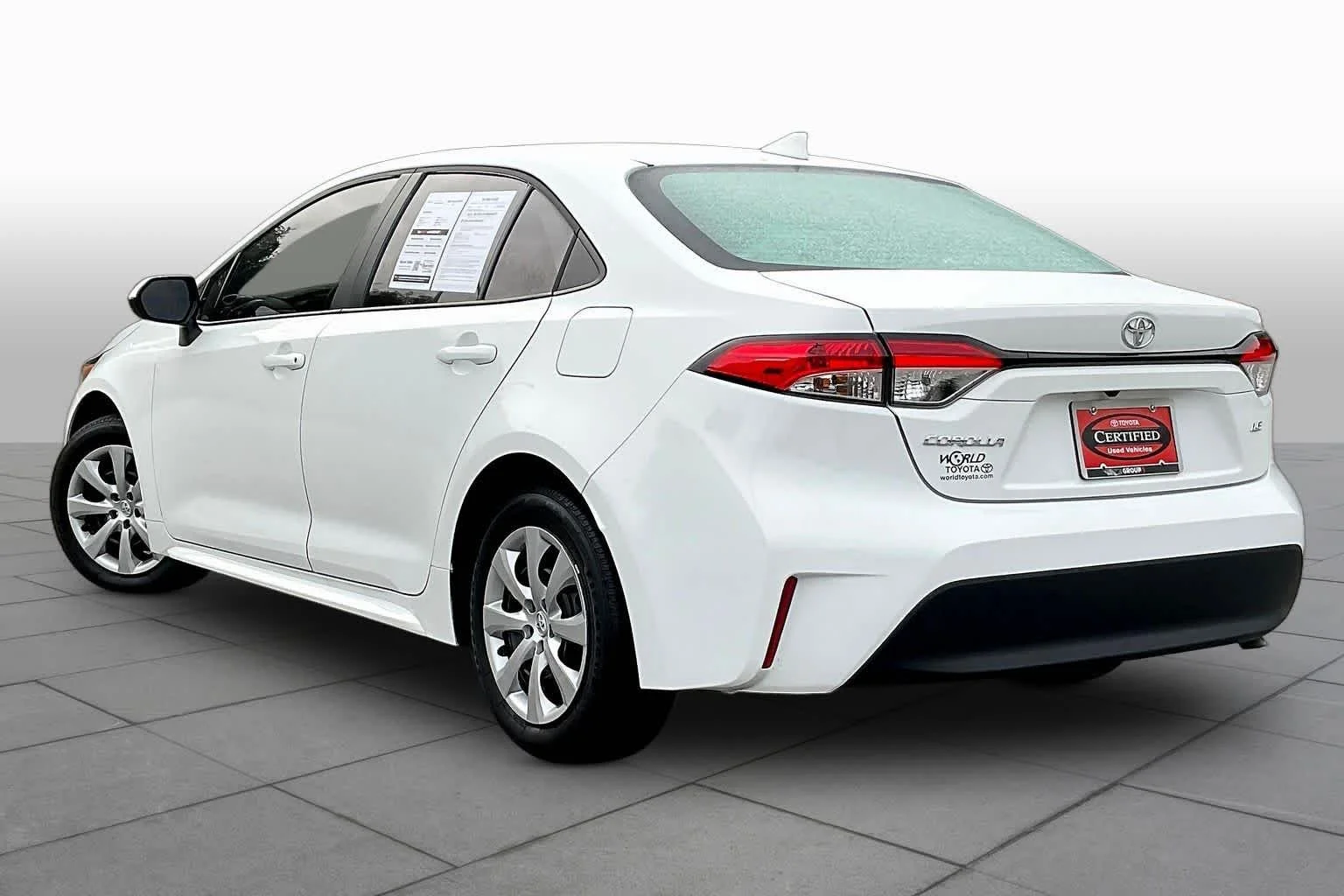 Used 2026 Ice Cap Toyota LE image 23