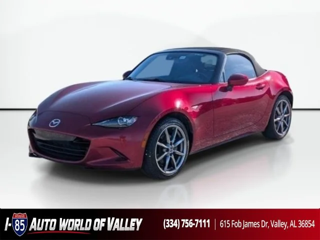 Used 2023 Red Mazda Grand Touring image 1