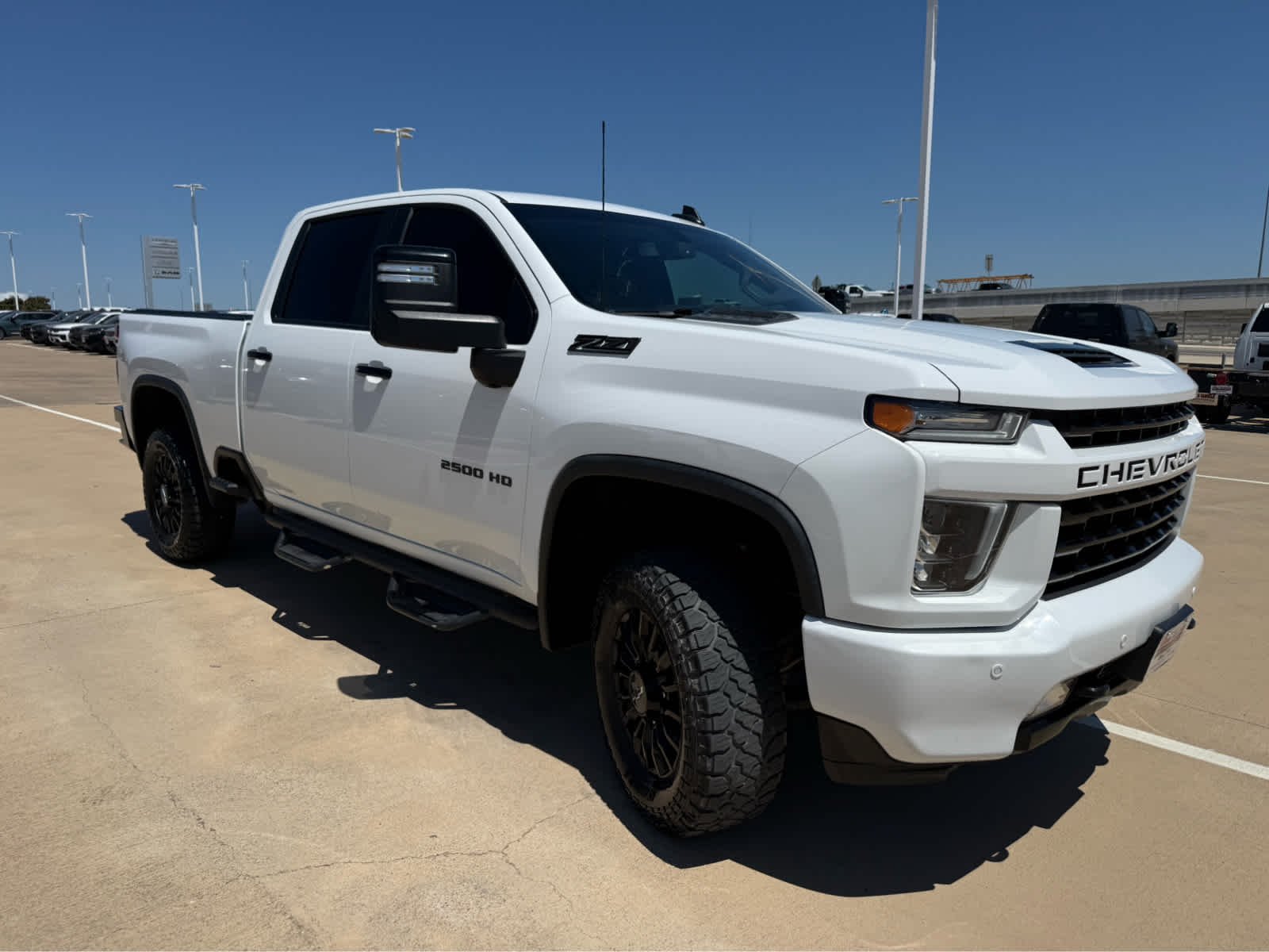 Used 2021 Summit White Chevrolet LT image 4