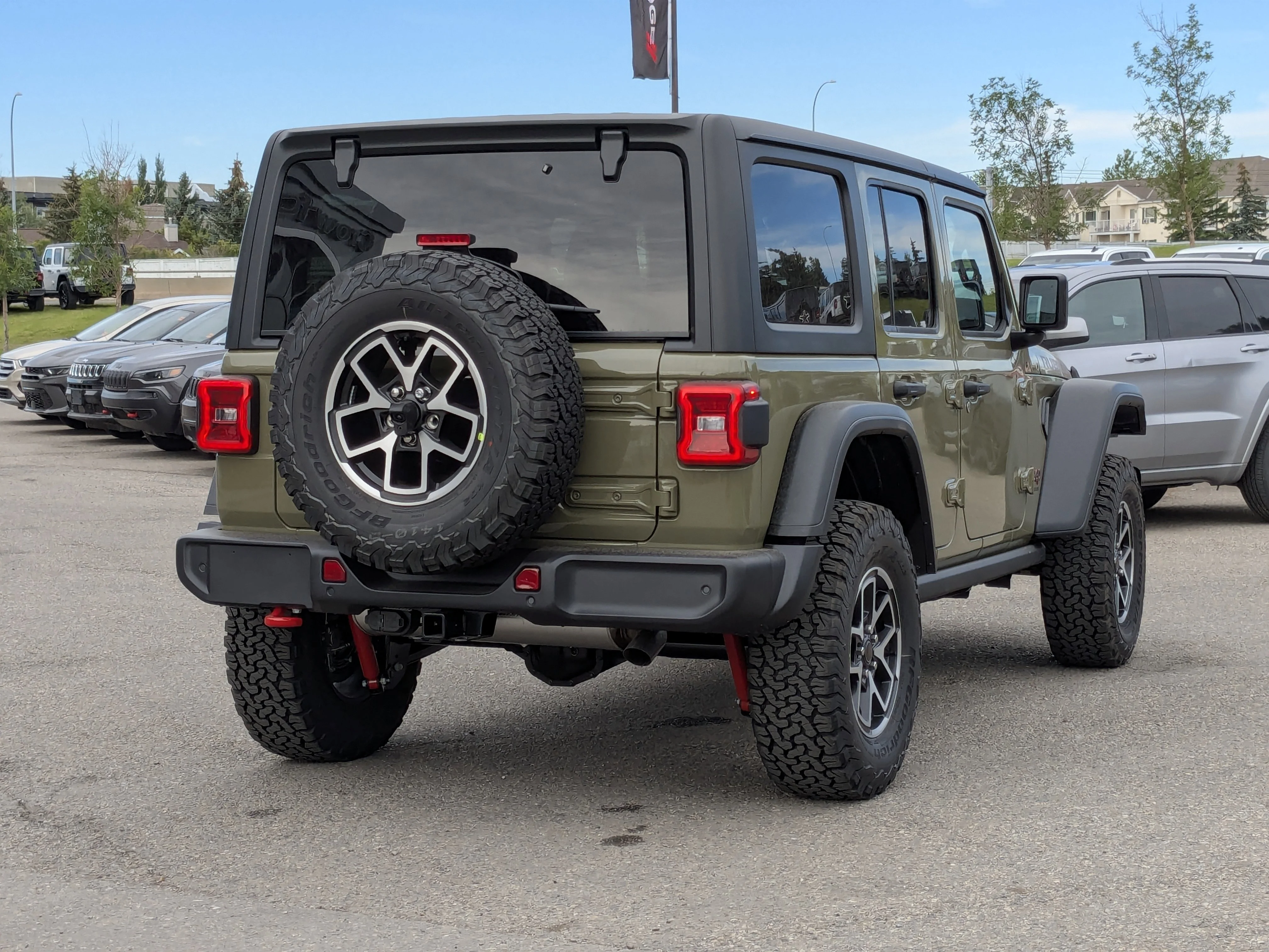 New 2025 41 Jeep Rubicon - - Convenience Group - Heated Seats & Steering - Safety Group - A/T Tires & Tons More! image 7