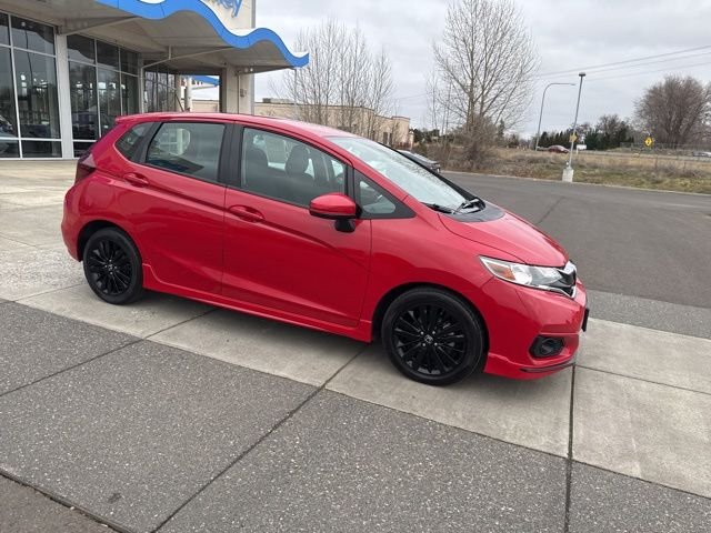 Used 2019 Honda Fit Sport with VIN 3HGGK5H62KM744523 for sale in College Place, WA