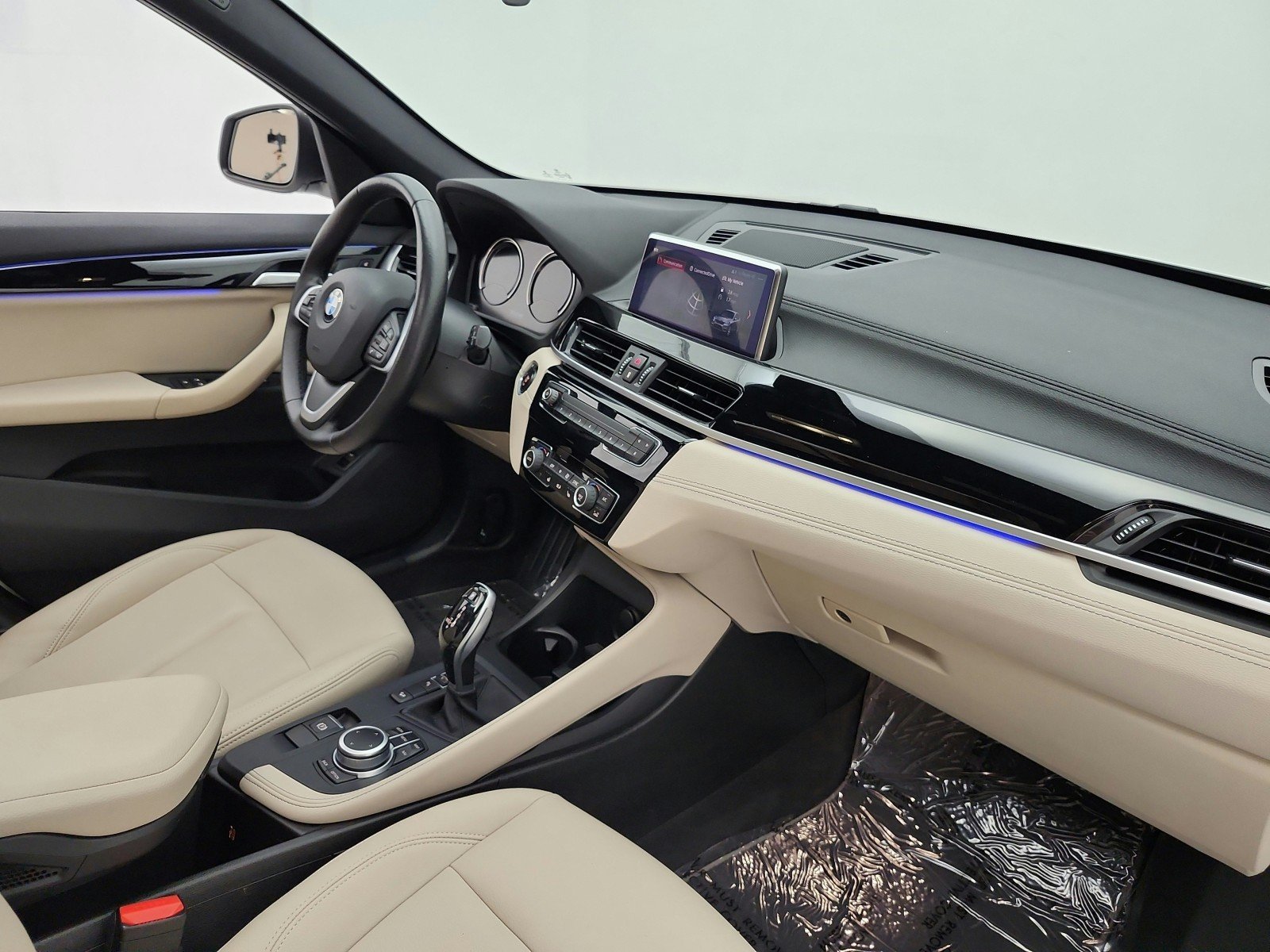 Used 2021 Alpine White BMW xDrive28i Sports Activity Vehicle image 22
