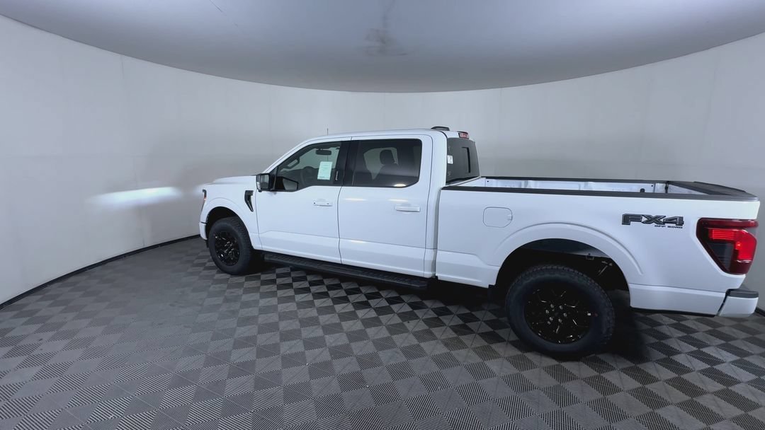 New 2026 Oxford White Ford XLT image 6