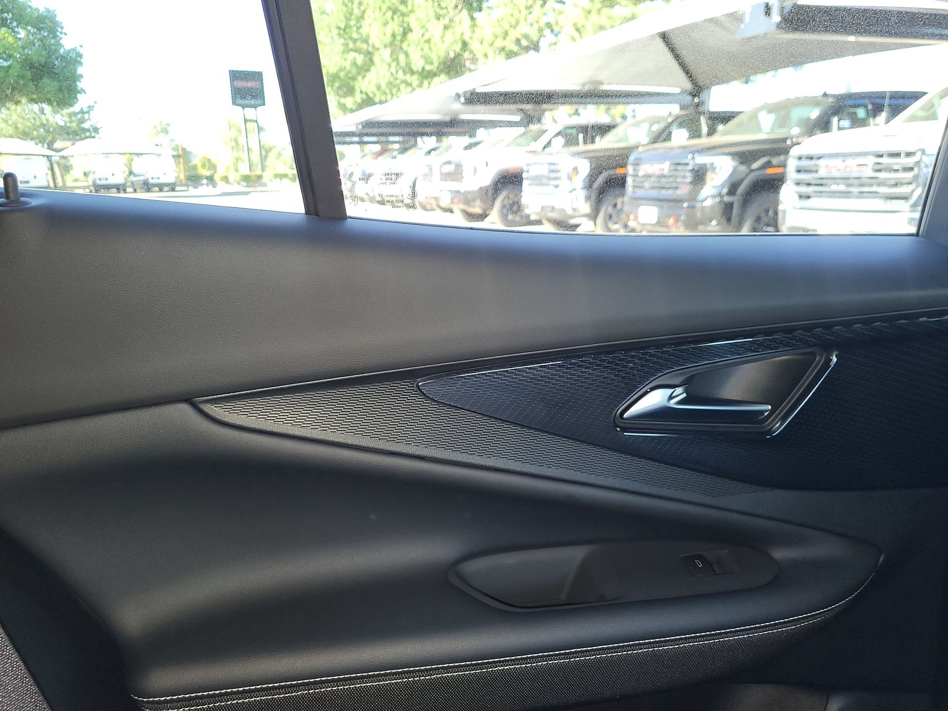 Used 2024 Chevrolet Blazer EV LT with VIN 3GNKDBRJ5RS291600 for sale in Henderson, CO