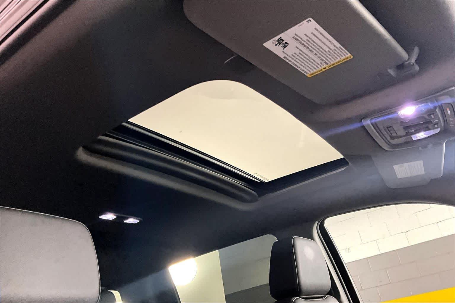 2023 Chevrolet Silverado 1500 LTZ - Photo 13