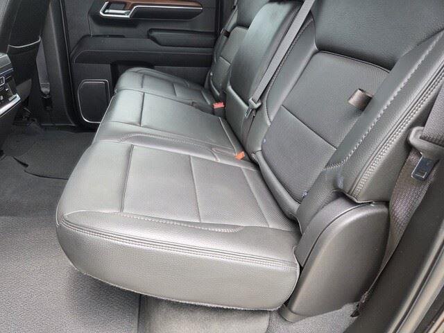 Used 2022 Onyx Black GMC Denali image 27