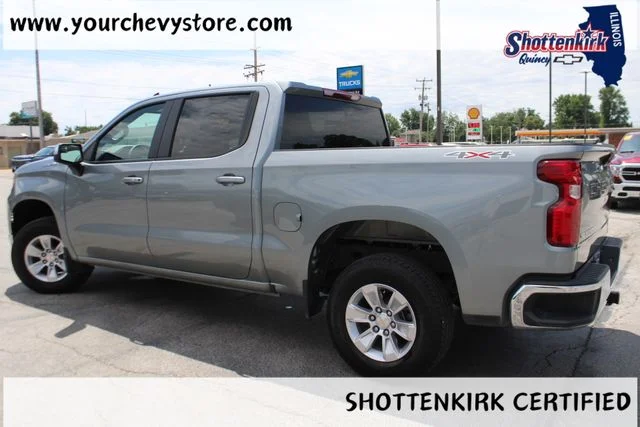 Used 2026 Gray Chevrolet LT image 3
