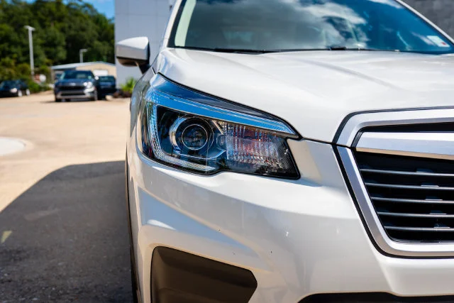 Used 2020 Crystal White Pearl Subaru Premium image 20