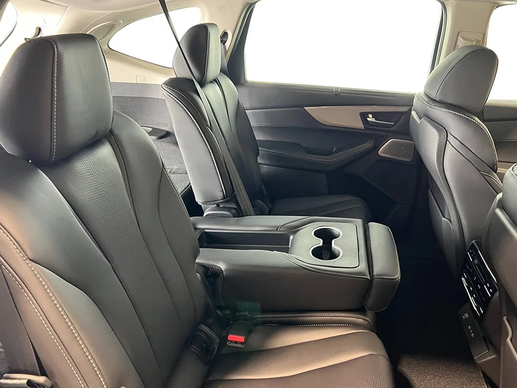 New 2026 Solar Silver Metallic Acura w/Technology Package image 39