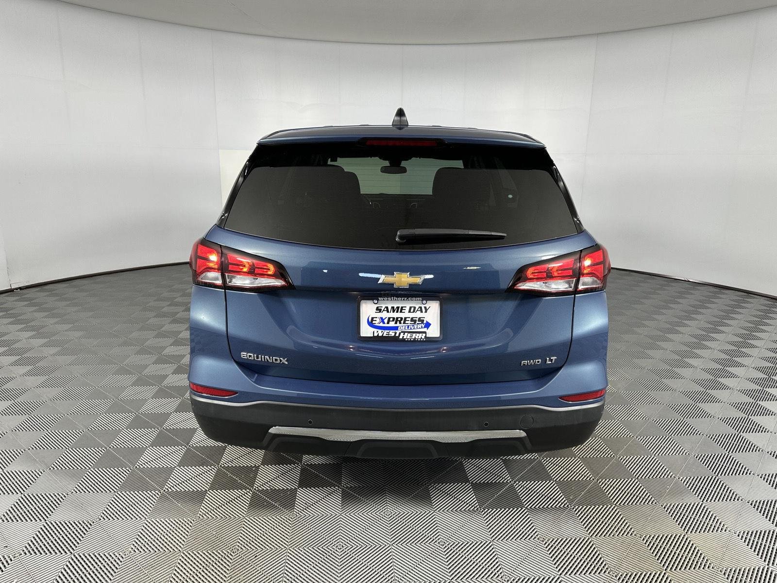 Used 2024 Lakeshore Blue Metallic Chevrolet LT image 49