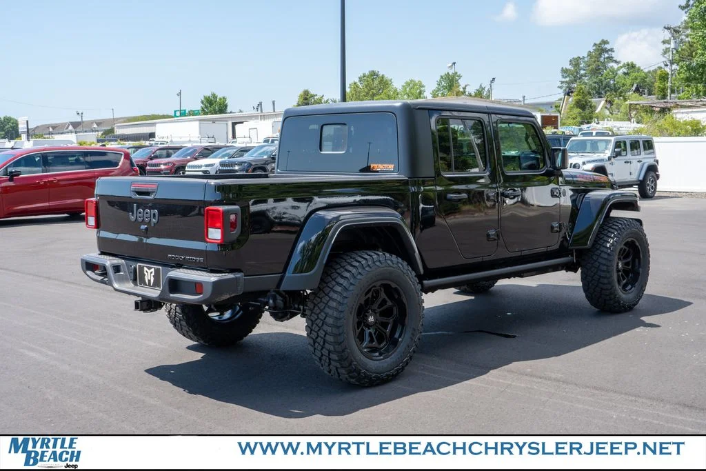 New 2026 Black Clear-Coat Exterior Paint Jeep Sport S image 6