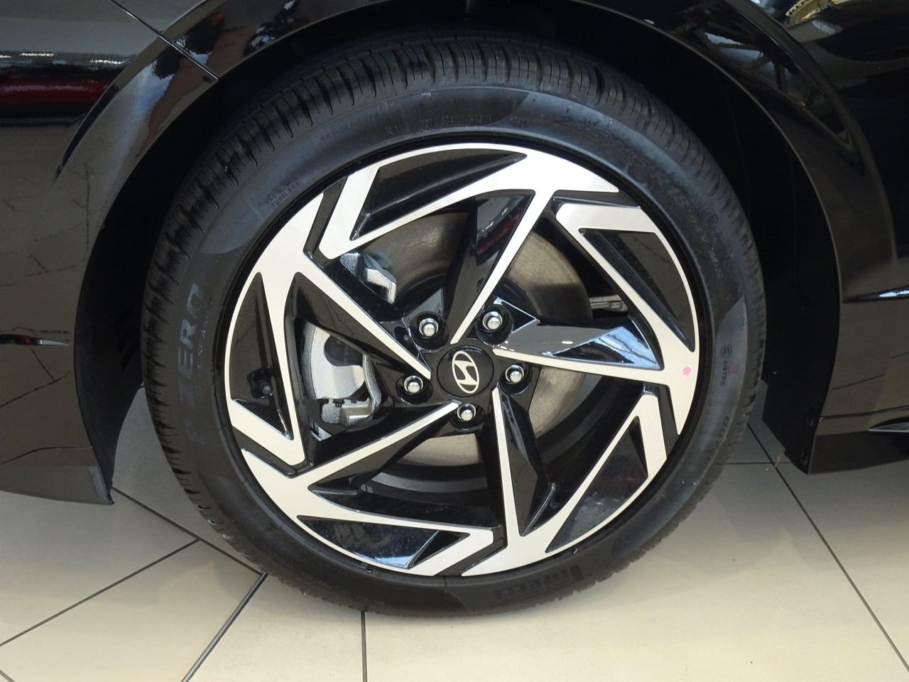 New 2026 Black Hyundai SEL Sport image 11