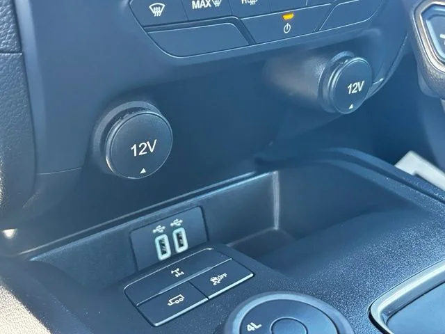 Used 2023 Blue Ford XLT image 14
