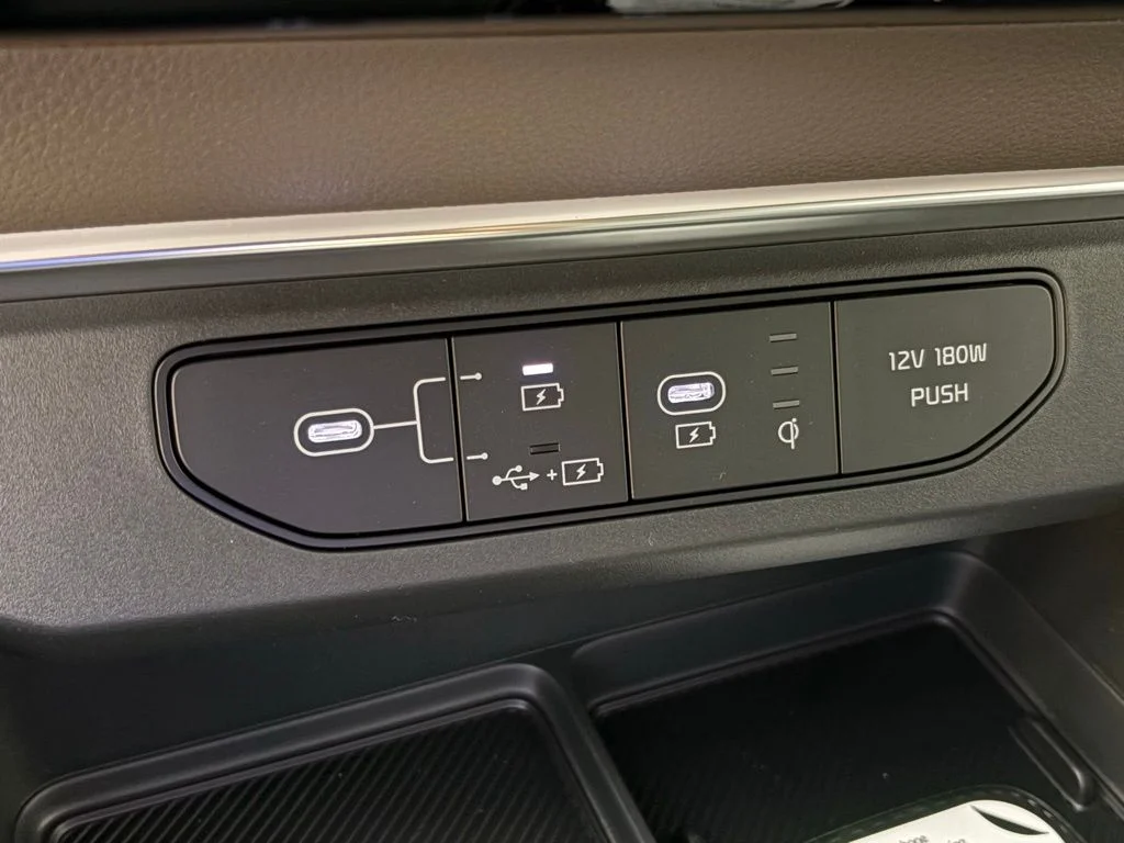 New 2026 Ceramic Silver Kia EX image 29