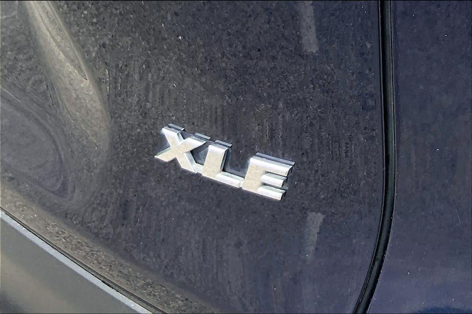 Used 2020 Blueprint Toyota XLE image 30