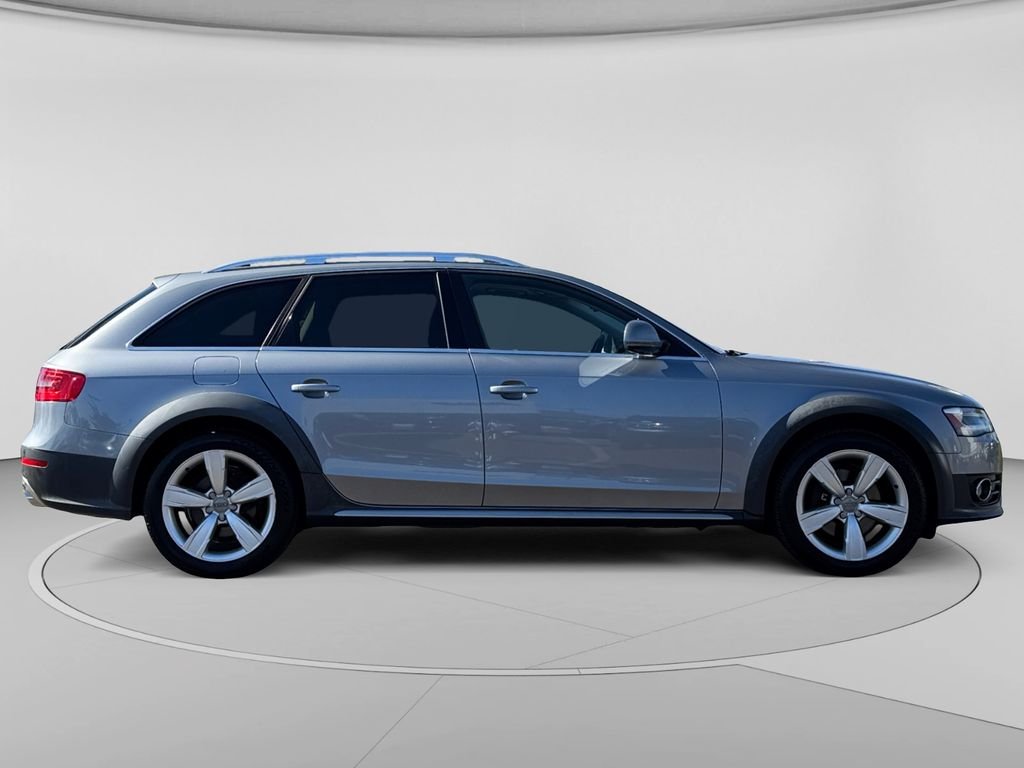 Used 2015 Gray Metallic Audi 2.0T Premium Plus image 31