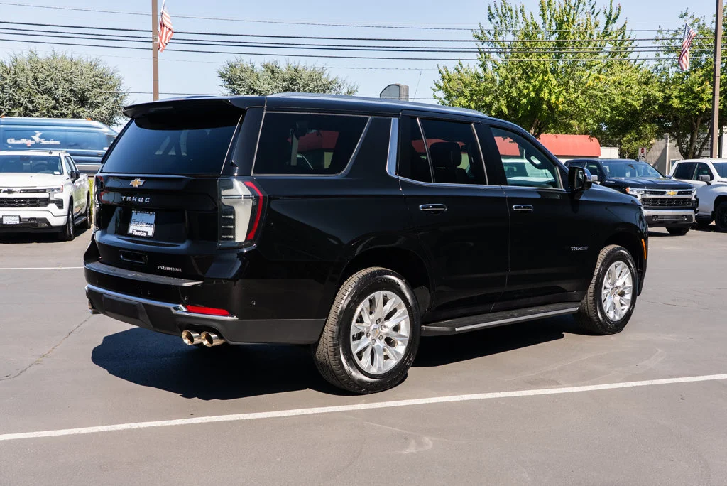 Used 2025 Black Chevrolet Premier image 4