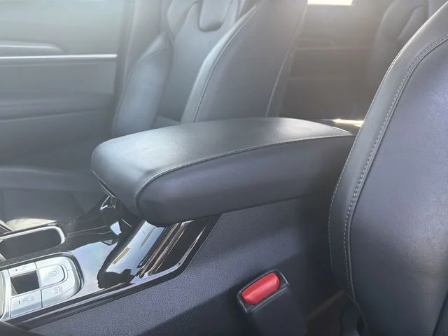 Certified Used 2024 Green Kia S image 21