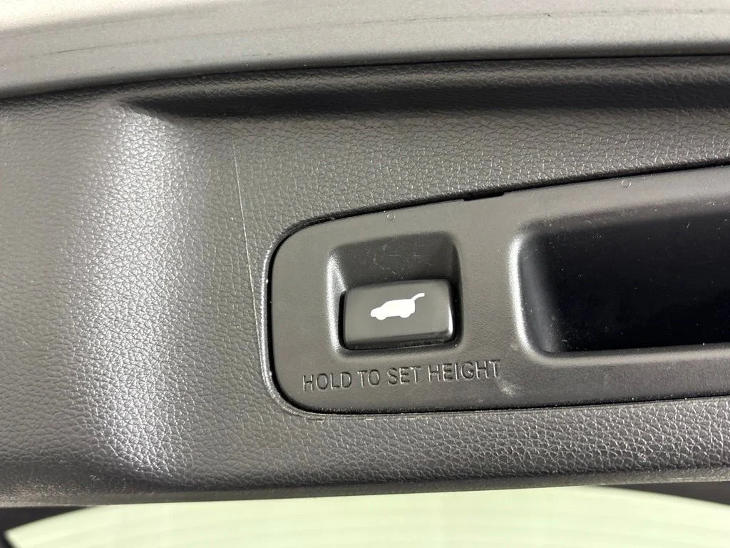 Used 2018  Honda EX-L image 21