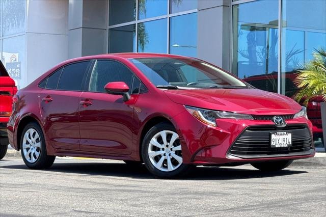 Certified Used 2025 RED MC. Toyota  image 2