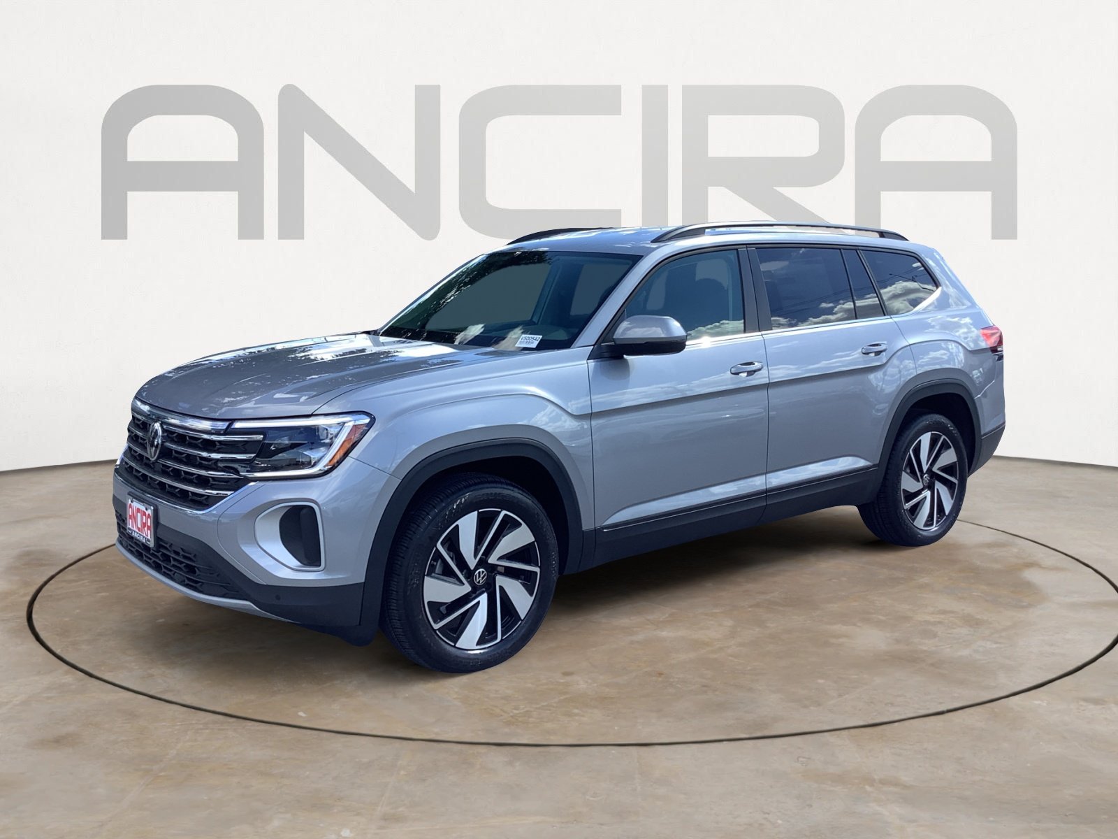 New 2026 Silver Mist Metallic Volkswagen 2.0T SE w/Technology image 4