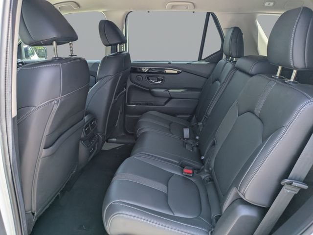 Used 2023 White Honda EX-L image 14