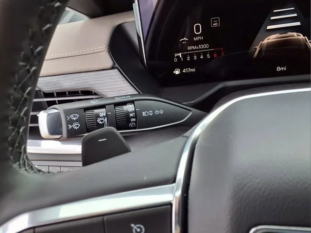 2026 GMC Acadia Elevation - Photo 20