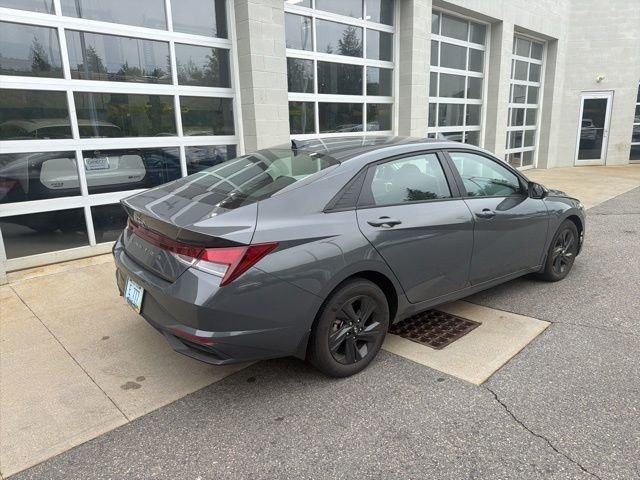 Certified Used 2023 Gray Hyundai SEL image 4