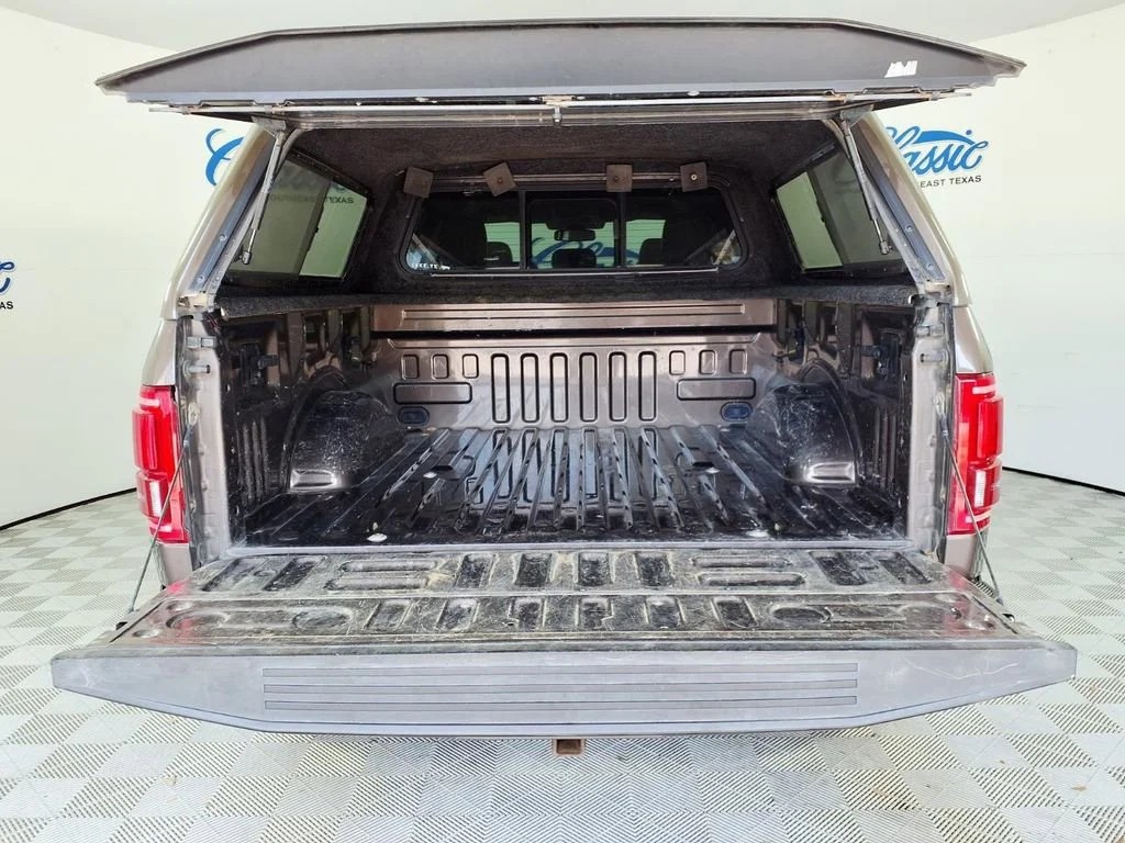 Used 2015 Caribou Metalli Ford XLT image 5
