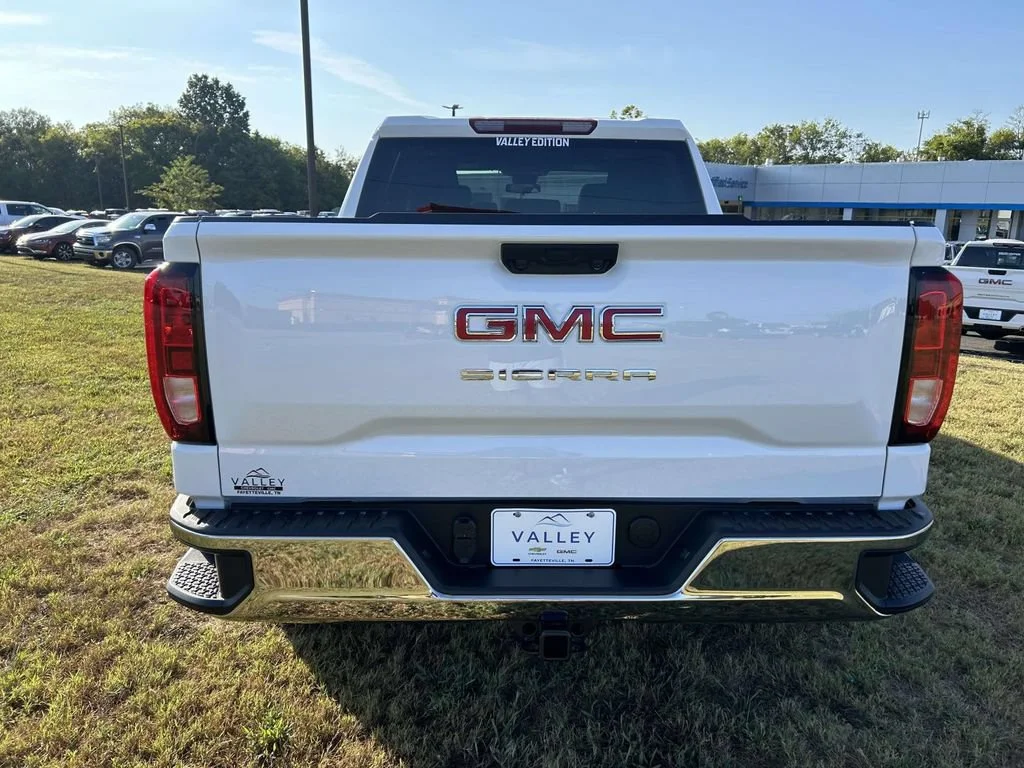 New 2026 Summit White GMC Pro image 5