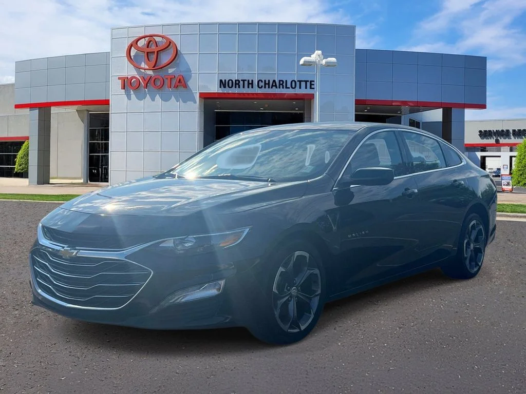 Used 2024 Black Chevrolet LT image 4