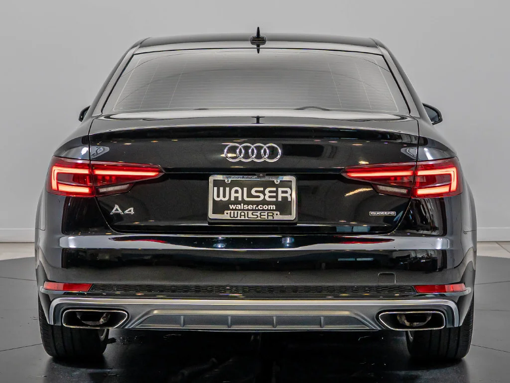 Used 2019 Brilliant Black Audi 2.0T Premium image 7
