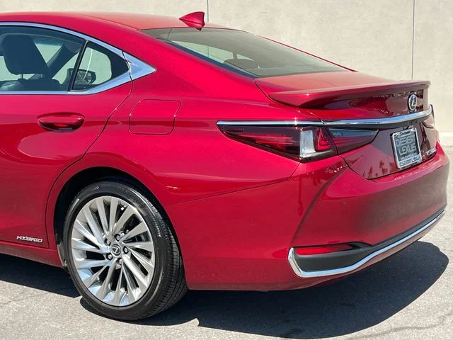 Used 2021 Matador Red Mica Lexus 300h Luxury image 9