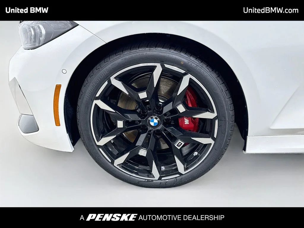 New 2026 Alpine White BMW 330i image 9