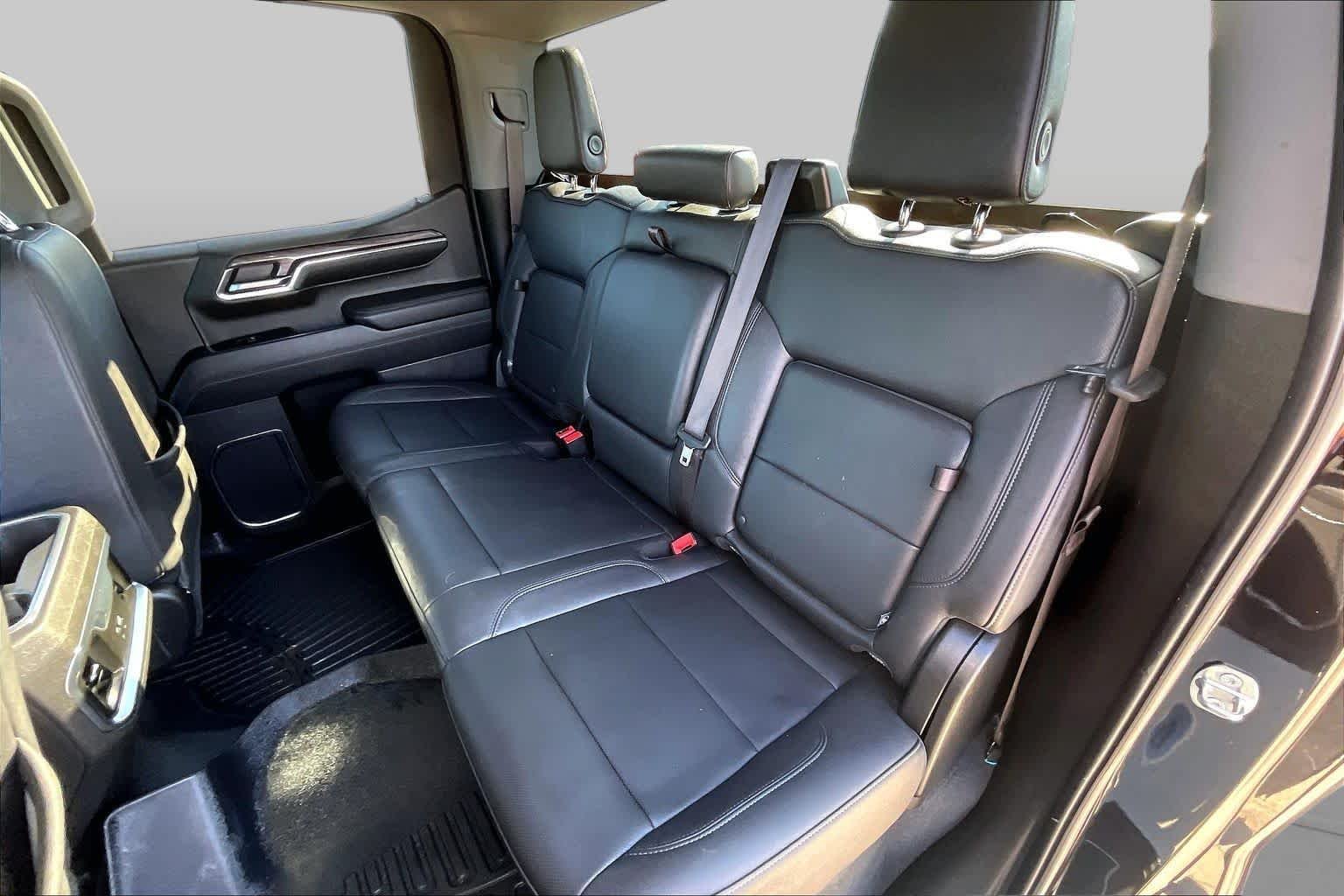 2024 Chevrolet Silverado 1500 LTZ - Photo 20