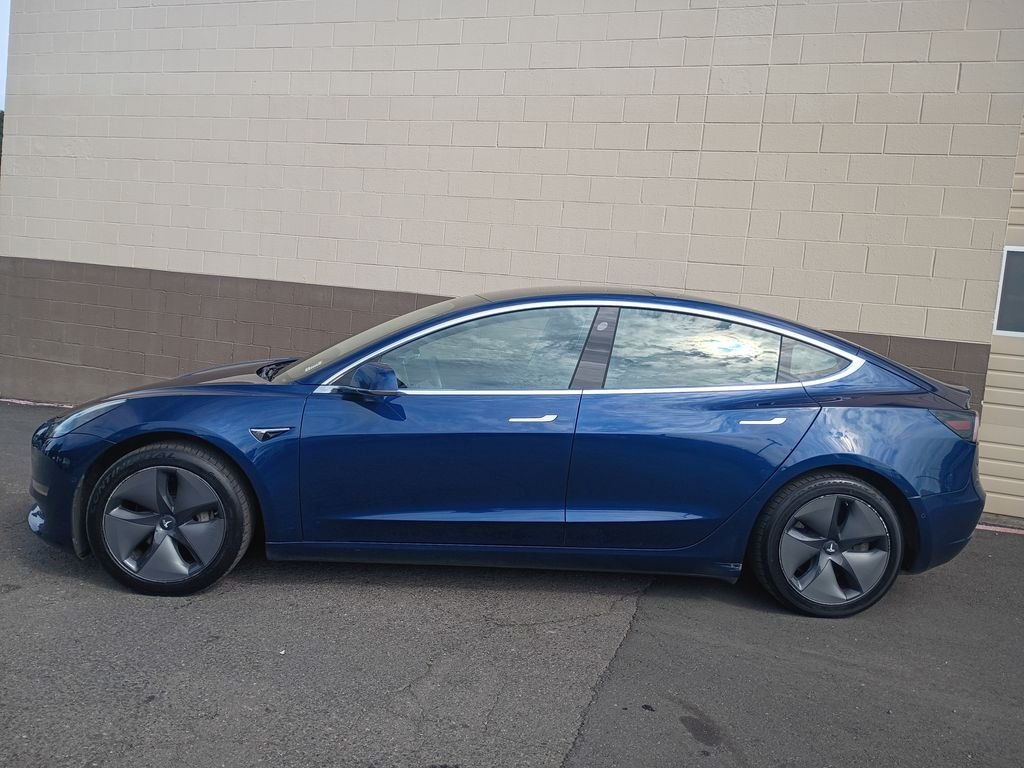 Used 2019 Blue Tesla Long Range image 11