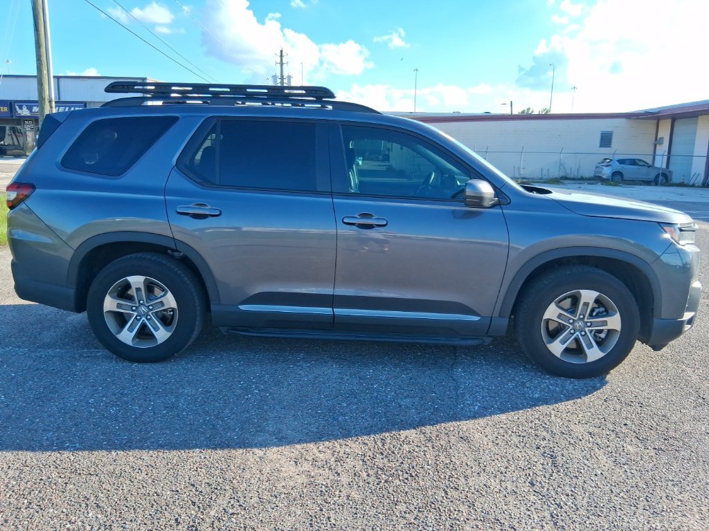 Used 2026 Gray Honda EX-L image 2