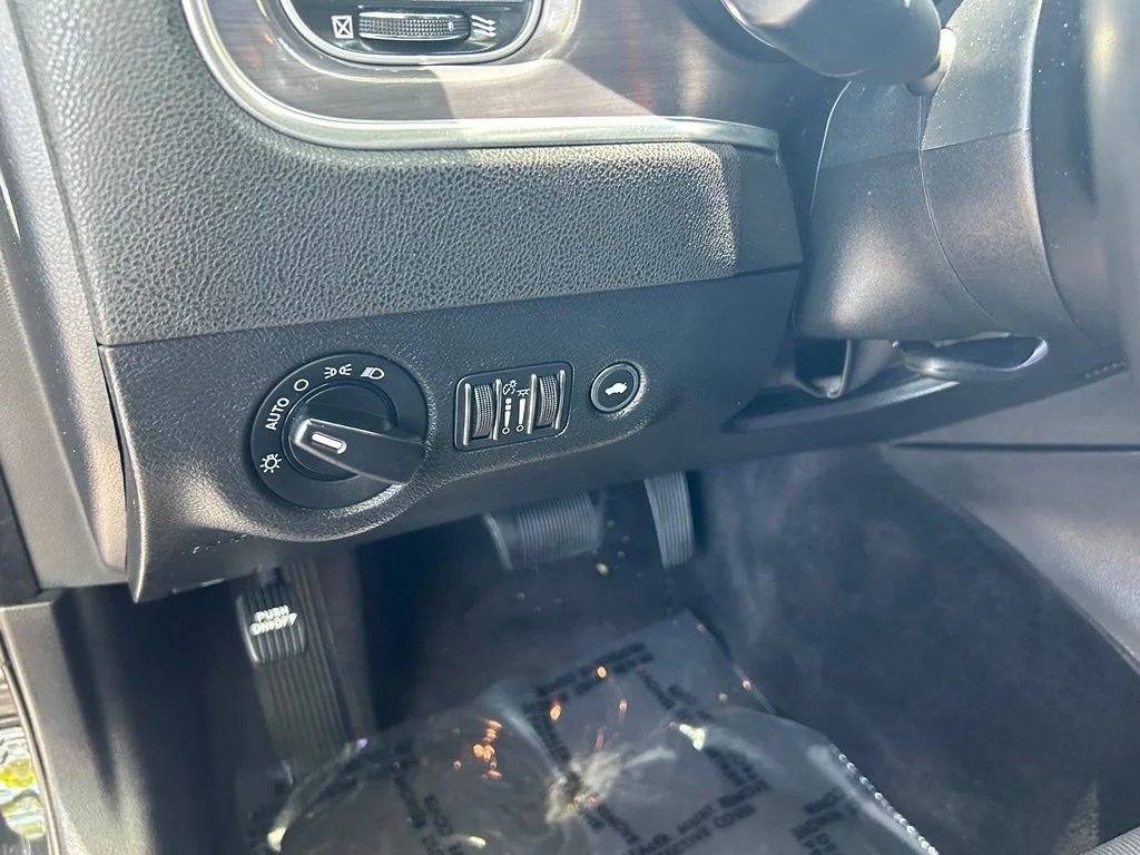 Used 2017 Black Dodge SE image 17